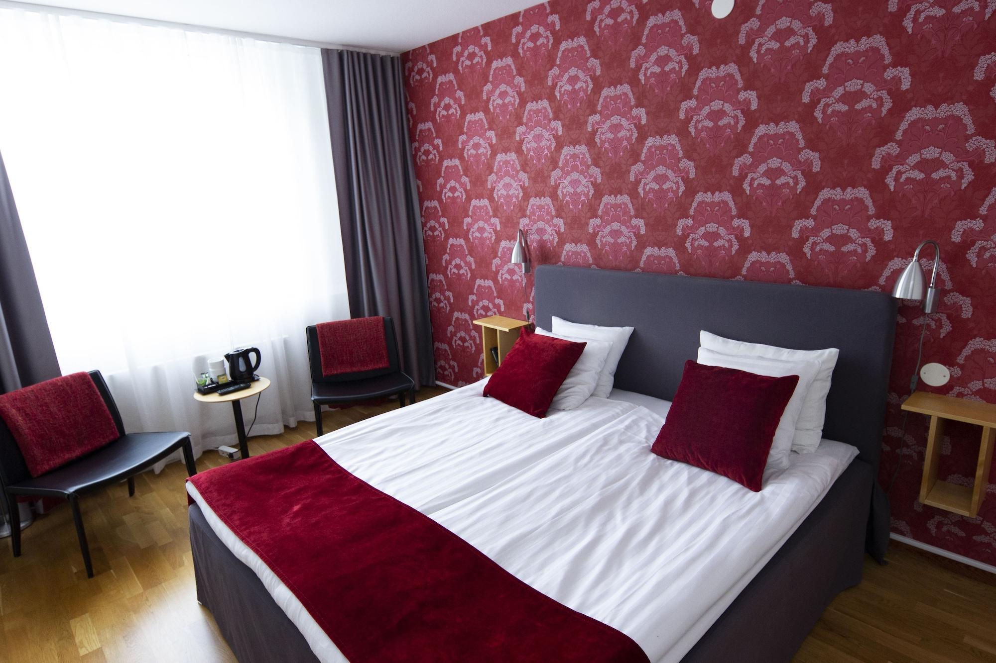 City Central Hotel Oerebro By First Hotels Экстерьер фото