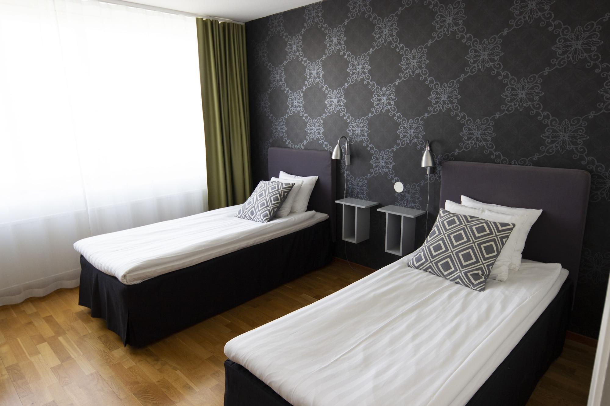 City Central Hotel Oerebro By First Hotels Экстерьер фото